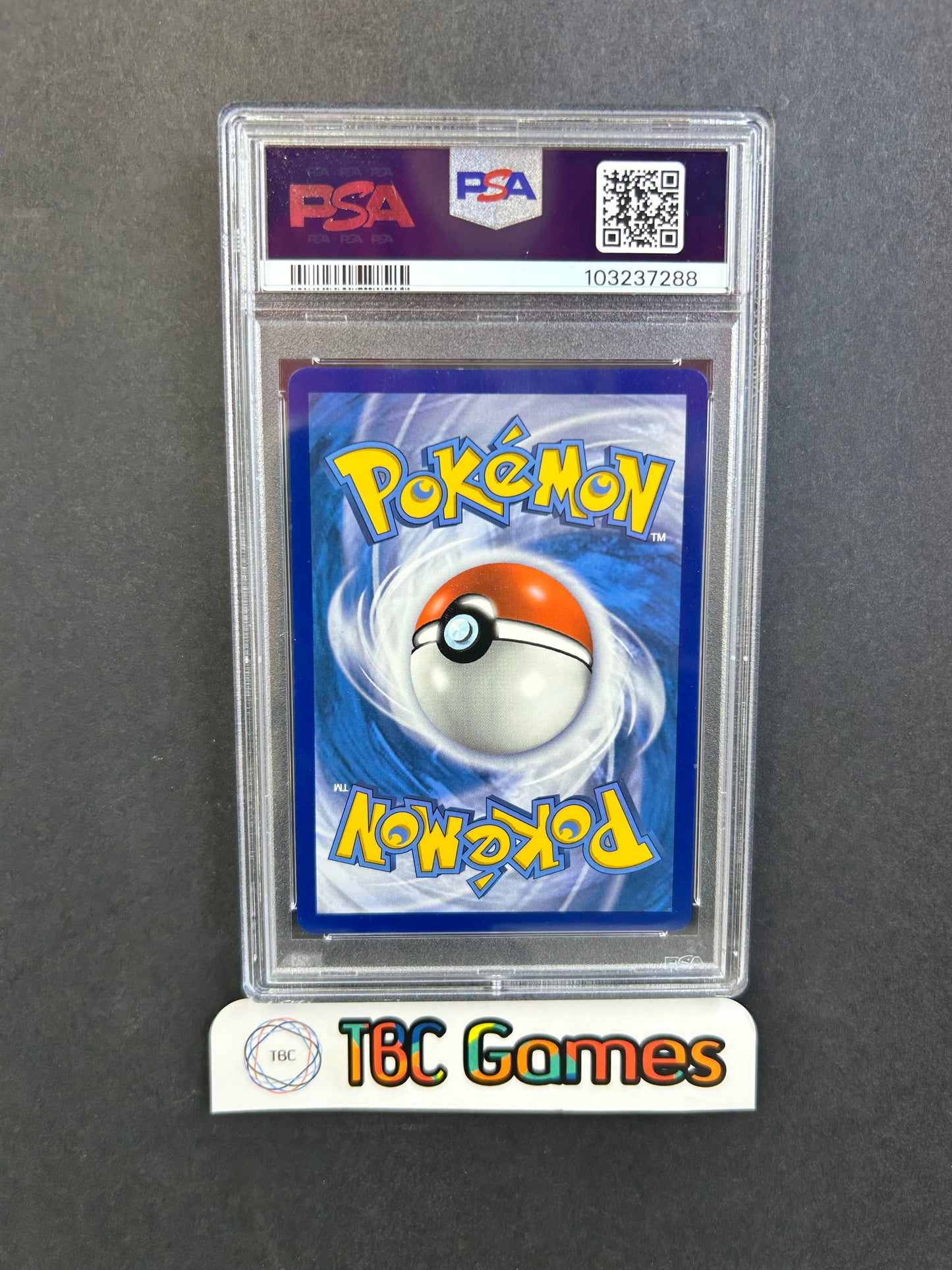 Umbreon VMAX Evolving Skies Alt Art #215 PSA 9