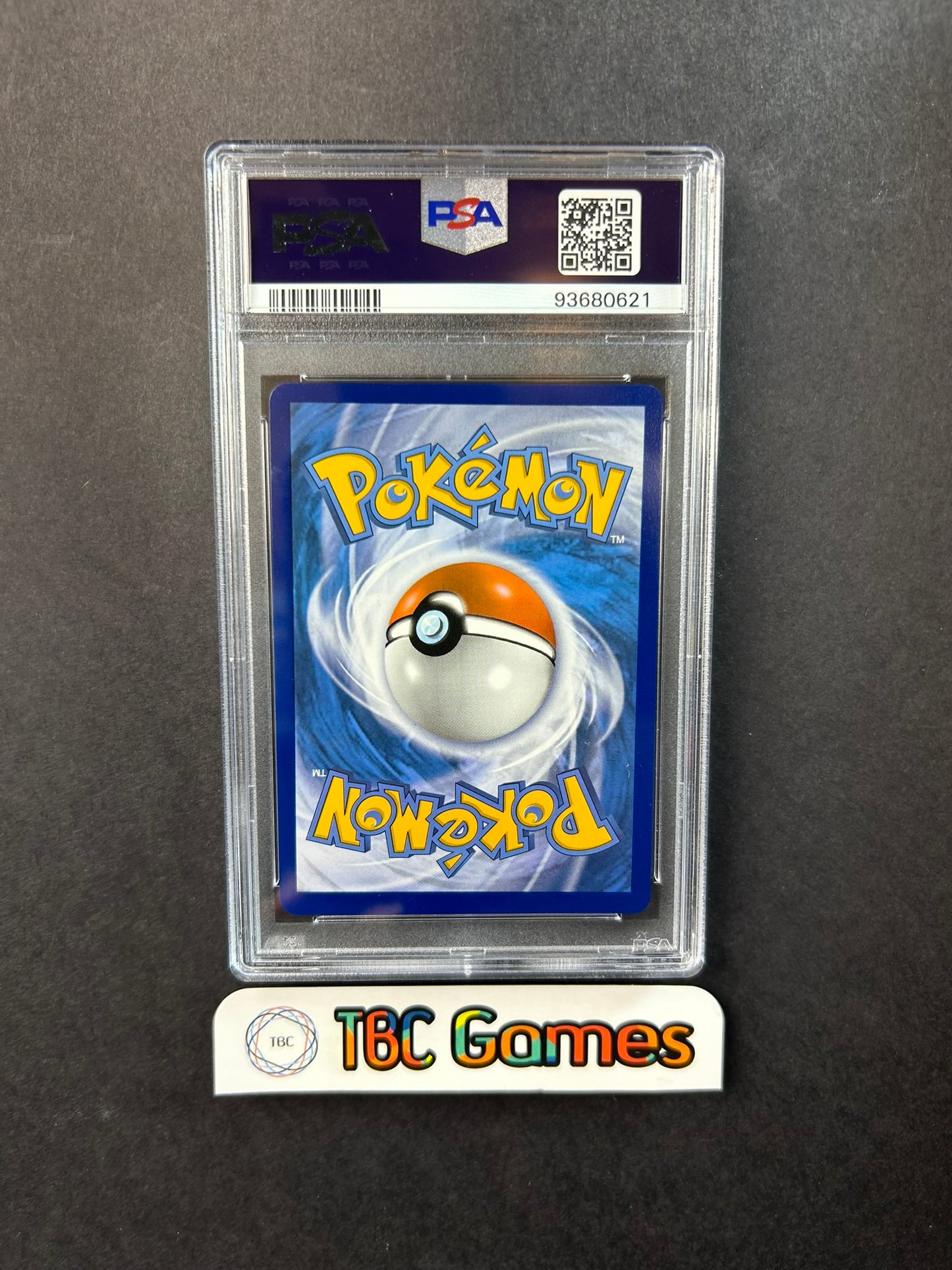 Golurk V Alt Art Evolving Skies 182/203 PSA 9