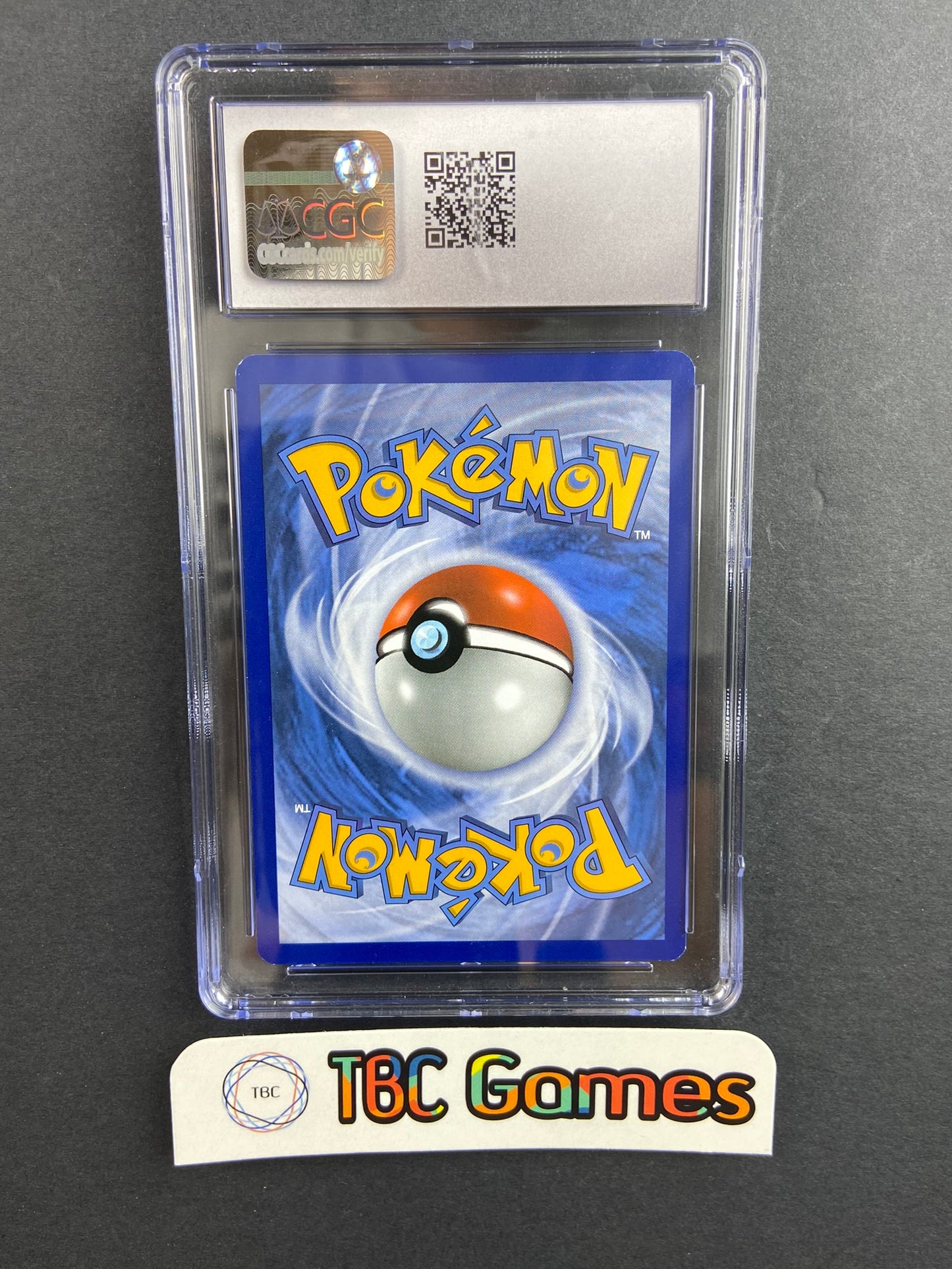 Dragonite Sun & Moon Base 96/149 Water Web Holo CGC 8.5