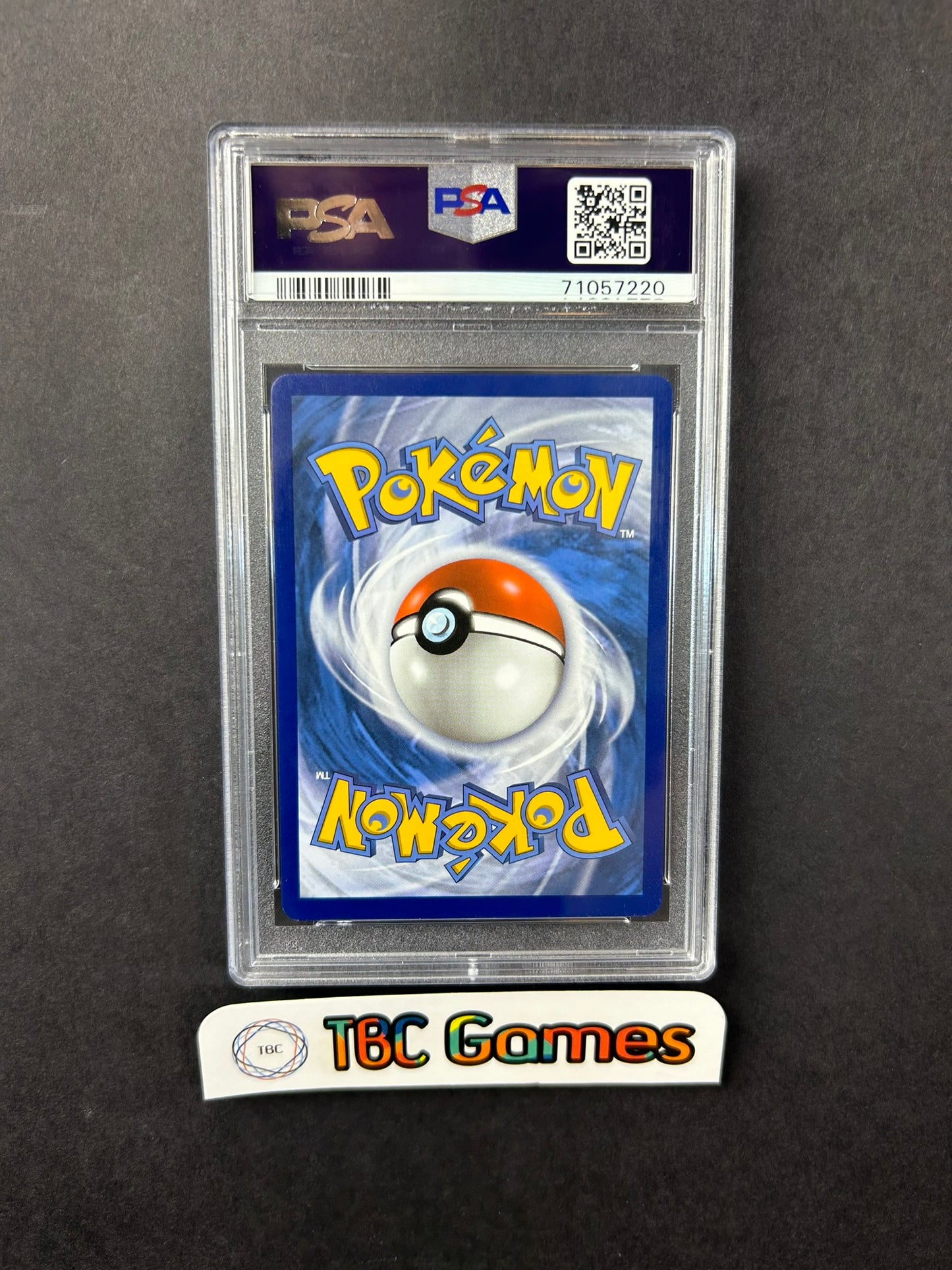 Umbreon Gold Star 25th Celebrations Classic 17/17 PSA 10