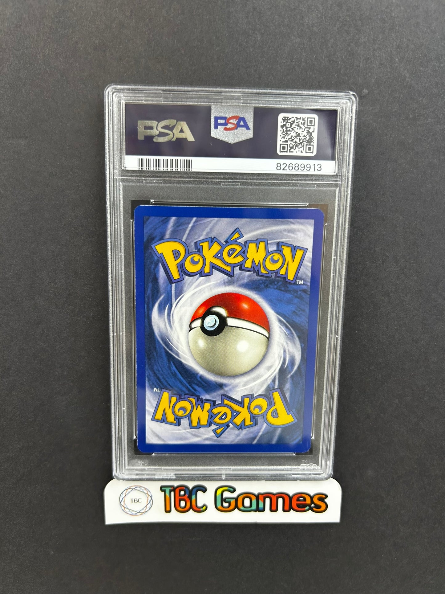 Nidoqueen Jungle 1st Edition Holo 7/64 PSA 8