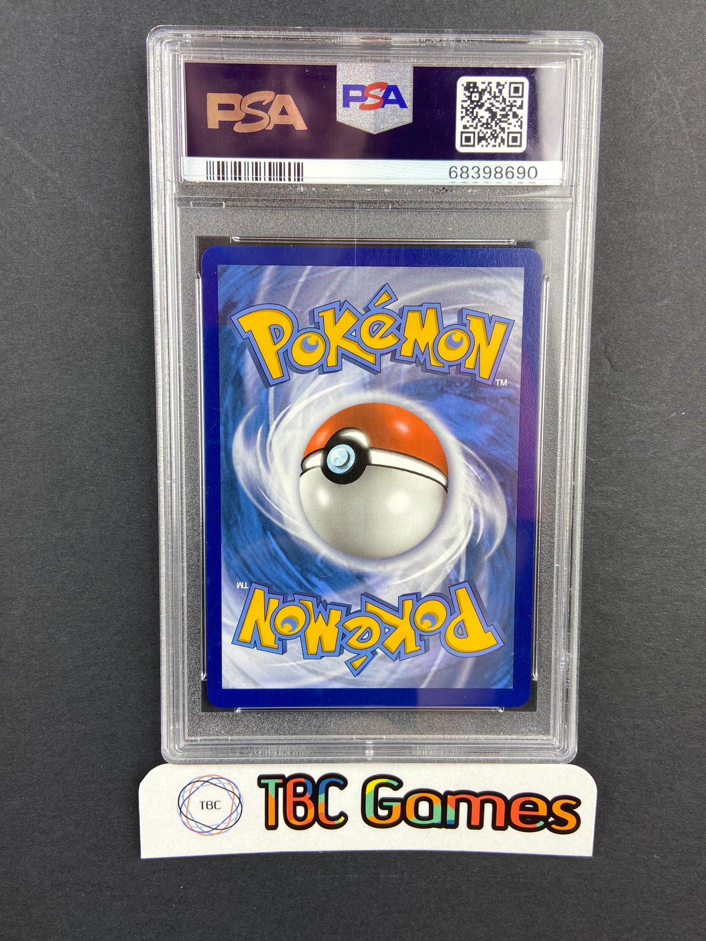 Umbreon VMAX Evolving Skies Alt Art 215/203 PSA 9