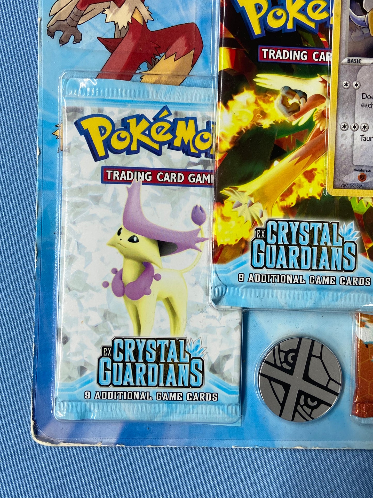 Pokemon TCG: EX Crystal Guardians Fire Red & Leaf Green 3 Pack Blister (Tauros)