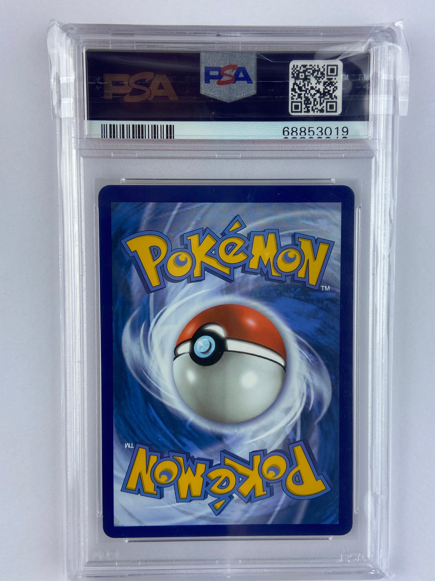 Galarian Moltres V Brilliant Stars Gold 183/172 PSA 9