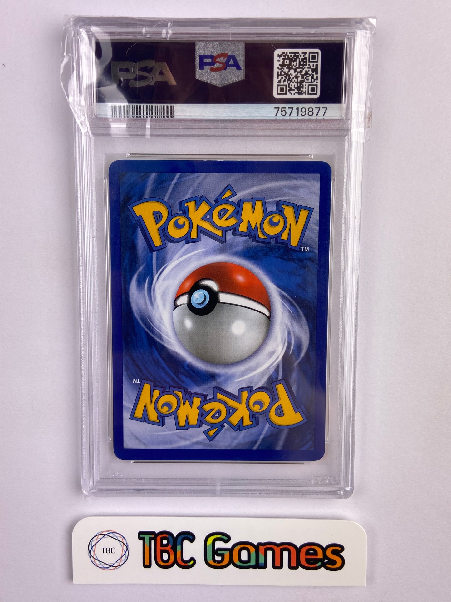 Lugia Neo Genesis 1st Edition Holo 9/111 PSA 8
