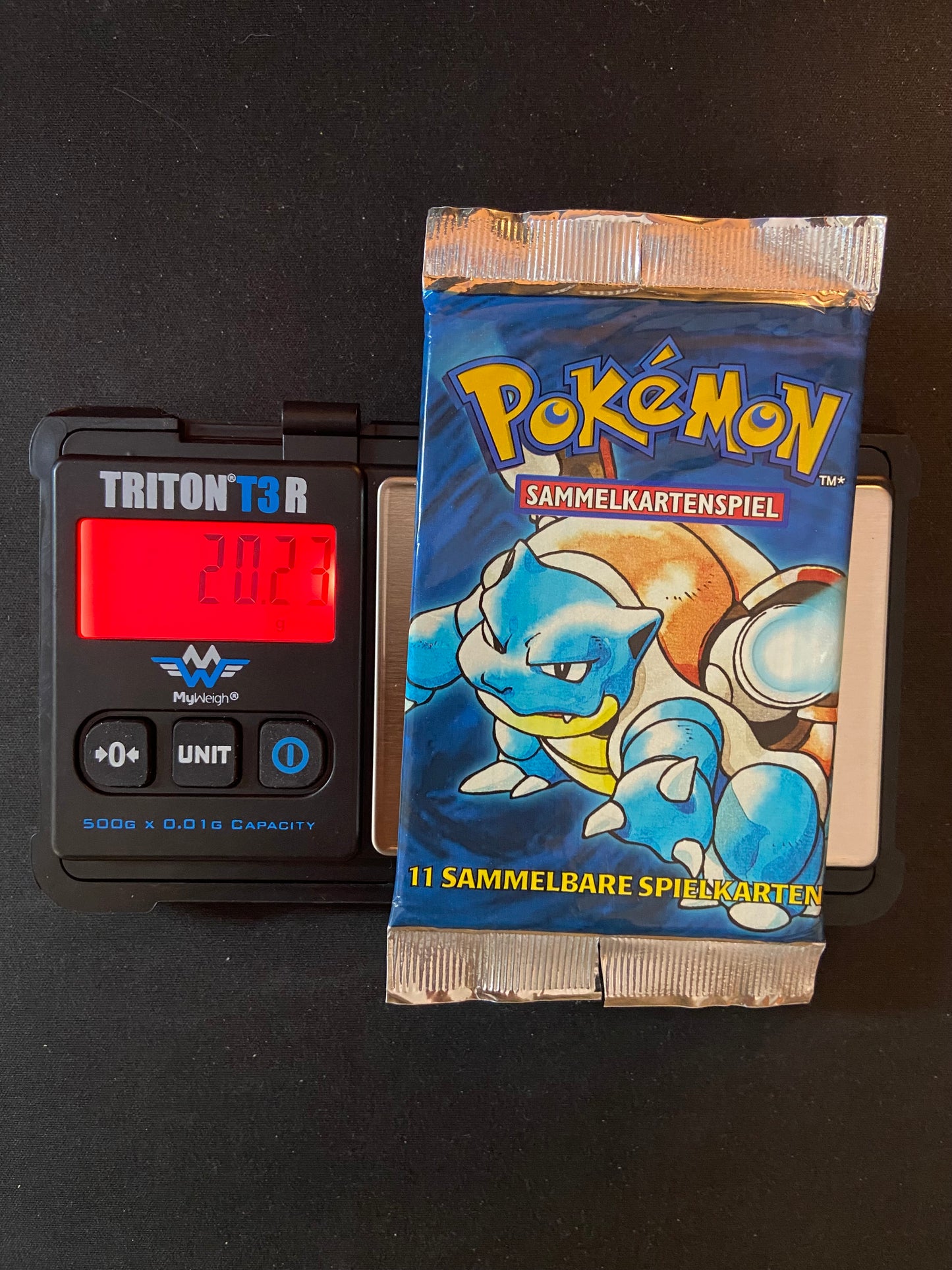 Pokemon TCG: GERMAN Base Set Unlimited Booster Pack (Blastoise)