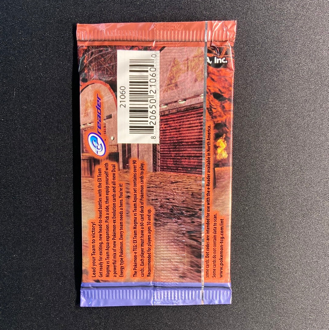 Pokemon TCG: EX Team Magma vs. Team Aqua Booster Pack (Houndoom)