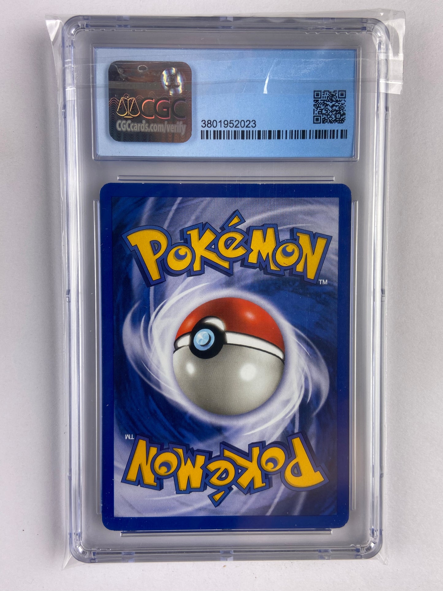 Shining Gyarados Neo Revelation Holo 65/64 Subgrades CGC 8