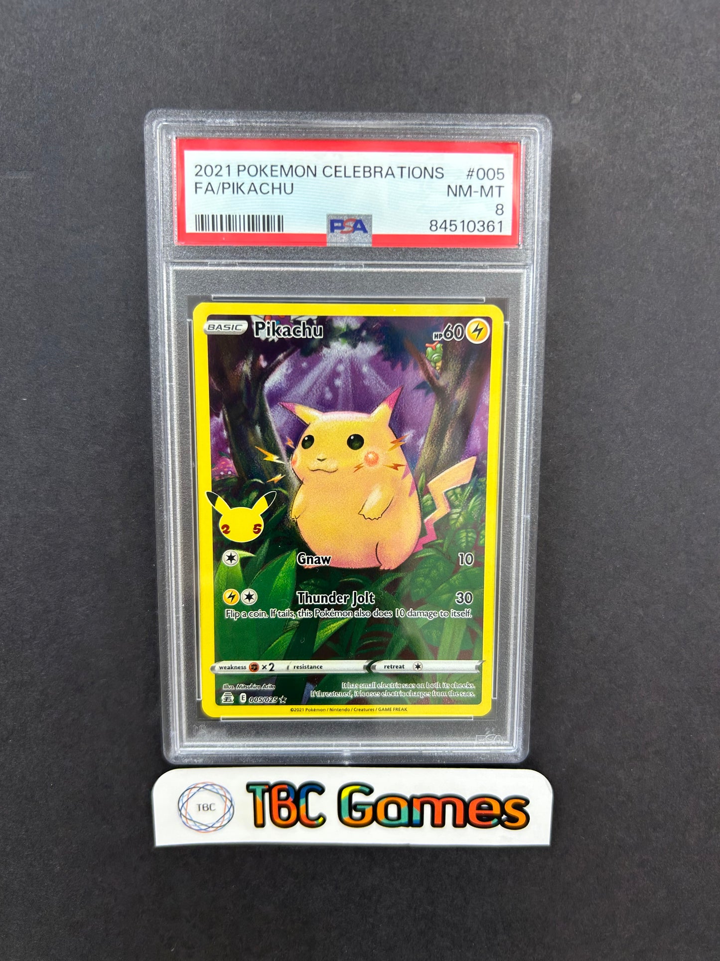 Pikachu Celebrations 005/025 PSA 8