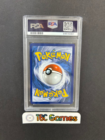 Pikachu Celebrations 005/025 PSA 8