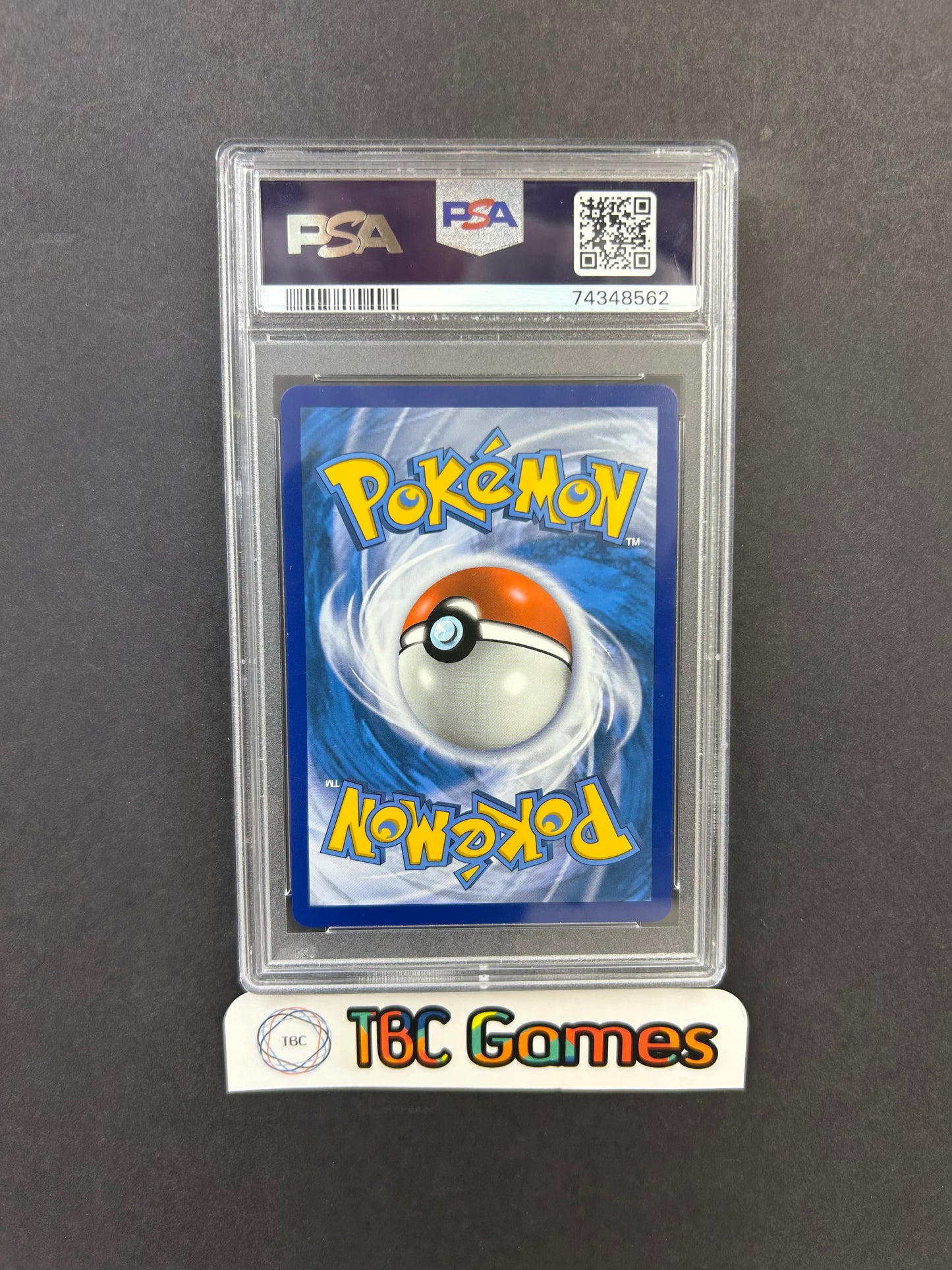 Pikachu V Vivid Voltage #170 PSA 10