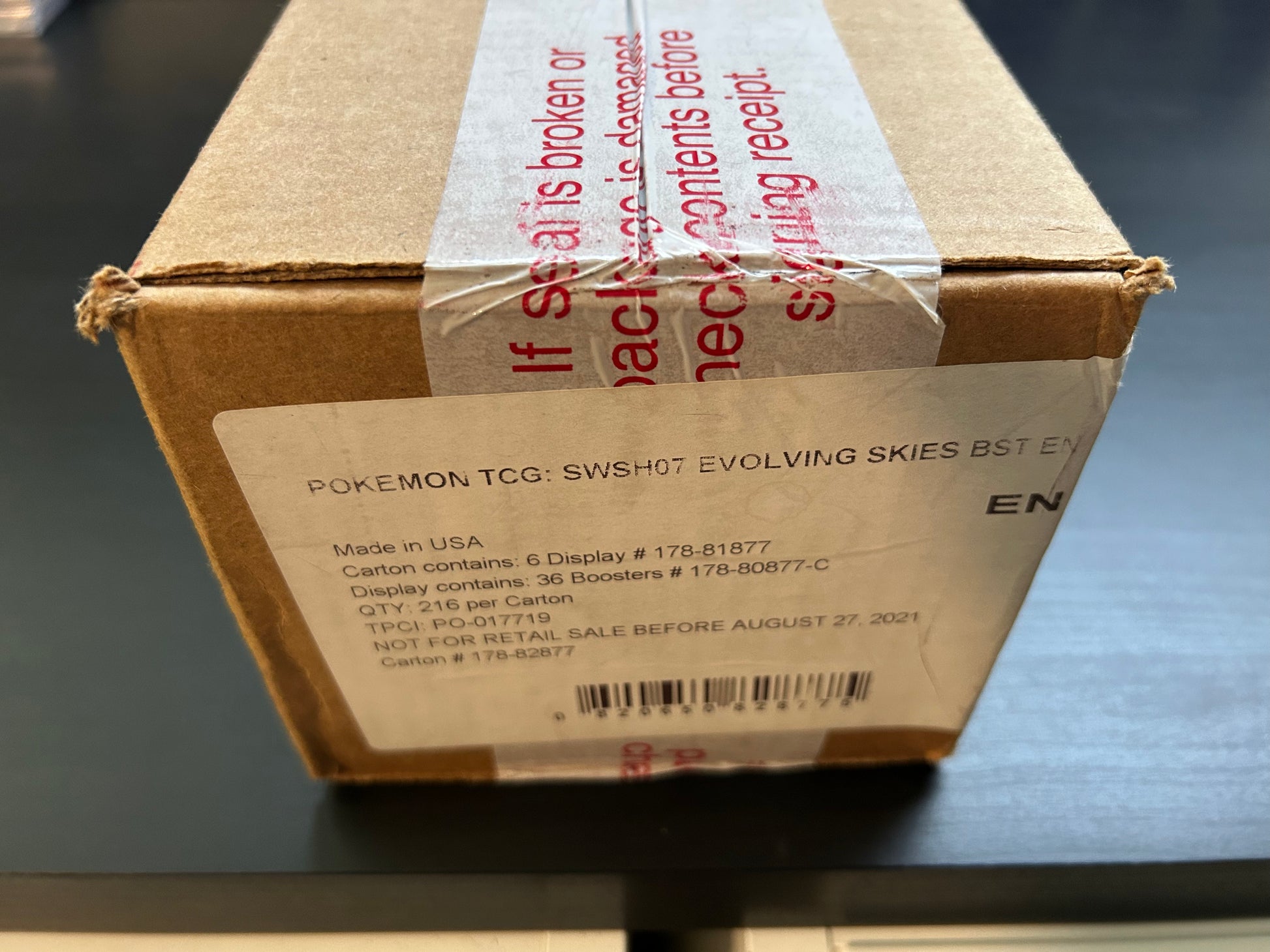 Pokemon TCG: Sword & Shield - Evolving Skies Booster Box First Print S TBC Games Pokemon TCG: Sword & Shield - Evolving Skies Booster Box First Print S TBC Games