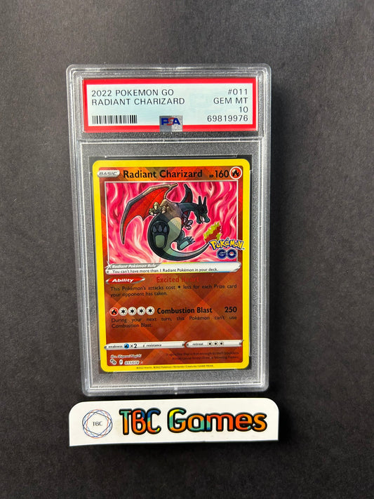 Radiant Charizard Pokemon GO 011/078 PSA 10