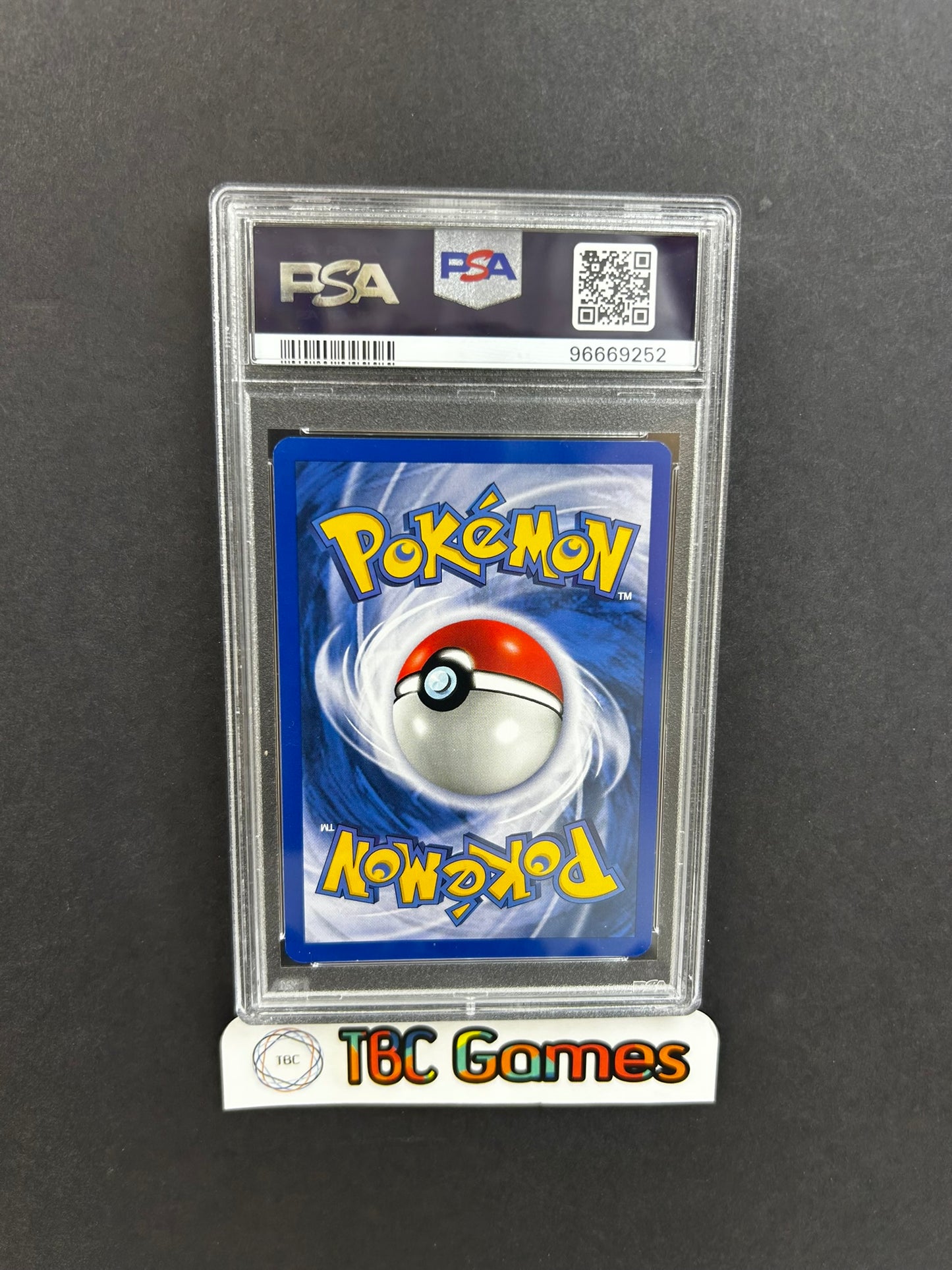 Misdreavus Neo Revelation 1st Edition Holo 11/64 PSA 9